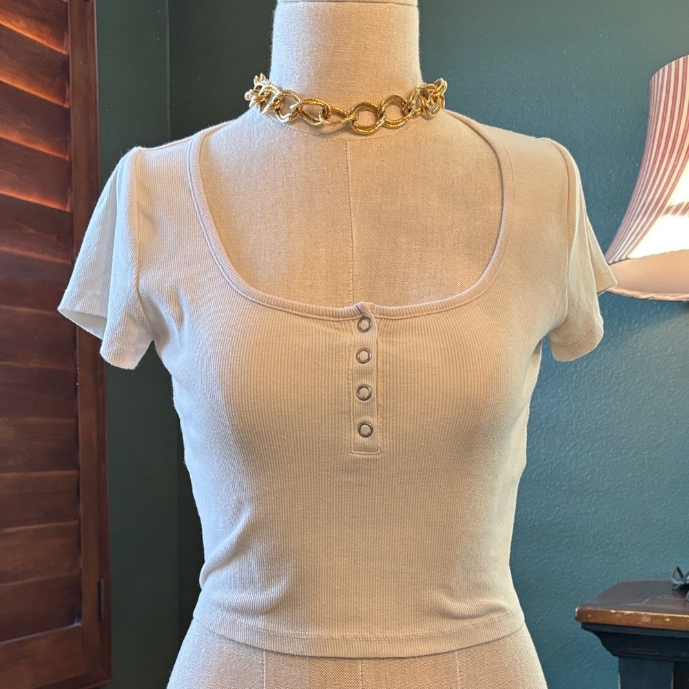 Madewell cream colored ribbed cropped top